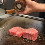 大阪鉄板焼き 神戸牛 TATARA - 