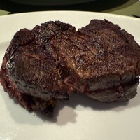 37 Steakhouse & Bar - 