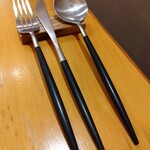 ユニヴェール エス - 食器にもこだわり(ฅฅ*)....