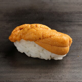 バスに乗り最短距離でやってくる天草の鮮魚