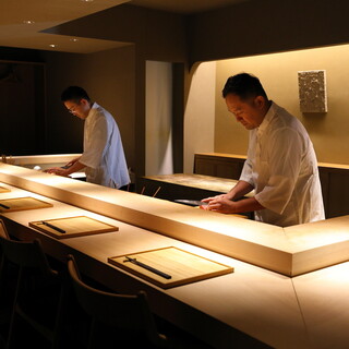 村上正臣・村上拓也（ムラカミマサオミ・ムラカミタクヤ）