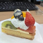 ラ・メゾン アンソレイユターブル 中日ビル店 - 