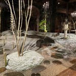 茶館きっかわ 嘉門亭 - 外は雪