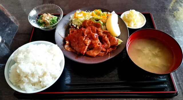 笑福 - 花水坂（食堂）の写真