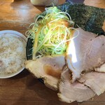 ラーメン 末廣家 - 