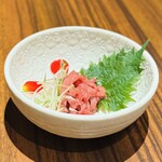 銀座焼肉 にく﨑 - 和牛ユッケ