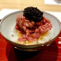 肉割烹 岡田前 - 