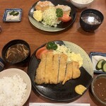 とんかつ＆ステーキ 岡田 - 