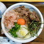 手造りうどん 楽々 - 和牛肉ぶっかけ（H26.5.31）