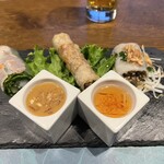 ロータスパレス - 生、揚げ、蒸しの春巻き3種