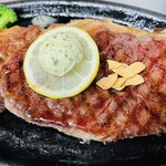 米沢牛ステーキ ハンバーグ専門店Always - 米沢牛サーロインステーキ！200gと150gお選び頂けます。米沢牛は、厳しい基準を満たした黒毛和種で、トロけるような食感と濃厚な旨みが特徴です。