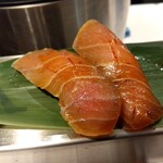 野毛 かど平 - マグロ漬け