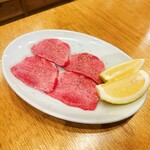 焼肉たぬき - 