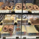 ミスタードーナツ - ショーケース6