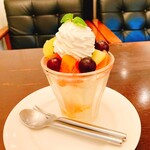 パルファン - フルーツたっぷりバニラババロア