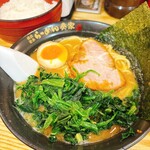 横浜家系らーめん 奏家 - 料理写真: