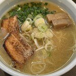 らーめん まぜそば てっぺん - 