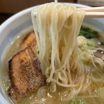 らーめん まぜそば てっぺん - 