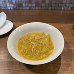 中国料理マスキ - 上海蟹とフカヒレ、豚白湯スープで