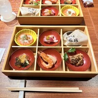 豚捨 KITTE丸の内店 - 