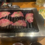 大阪焼肉・ホルモン ふたご - 上たん塩
