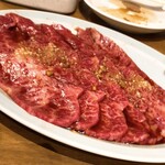 炭火焼肉ホルモンさわいし - 