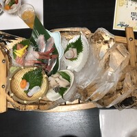 海鮮家 はこだて 本店 - 