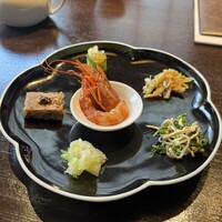 大傳梅梅 - 前菜