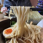 ラーメン いっこく - 中細ストレート麺