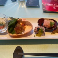 ダイナミックキッチン＆バー 響 カレッタ汐留店  - 