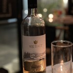 DAVELLO gastropub - めちゃくちゃ美味しい白ワイン