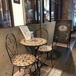 ストラスヴァリウス - 外観