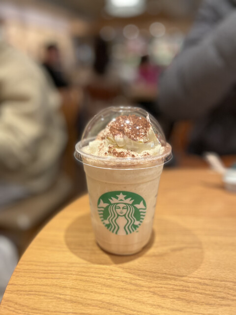 STARBUCKS COFFEE Kitashinsaibashi Ten photo 3