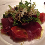 かえりやま - マグロとキノコのサラダ仕立て