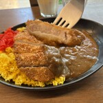 カリガリ - カツはサクッと、ジューシー