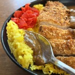 カリガリ - サフランライスとカレーソースが合う