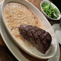 カルネジーオ イースト -  カルネジーオ イースト -