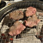 焼肉はうす たられば - 