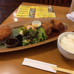 牛ヘレ＆とんかつ定食