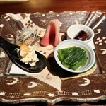 蕎麦懐石 無庵 - 前菜、手前右下から小松菜、花豆、蕪、鰊煮付け、柿の豆腐添え