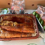 魚玉 - 鰻弁当特上