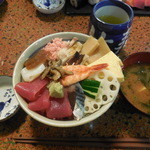 竹寿司 - ちらし大￥650-