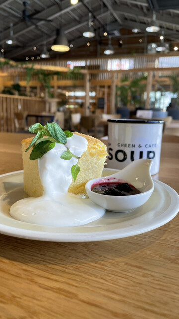 堺市にある観葉植物と過ごす倉庫カフェ』by やたグル/やたし : the