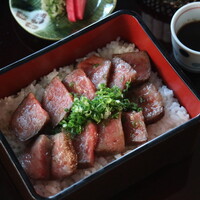 松阪肉　竹の重