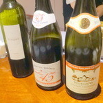 Ashietto - この日のグラスワインorハウスワイン3種