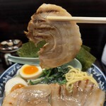 麺屋 武士道 - 特製！濃厚豚骨ラーメン(醤油・並) チャーシュー