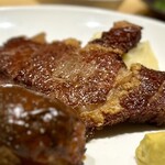 洋食 おがた - ランチタイムはフライパンで火入れ