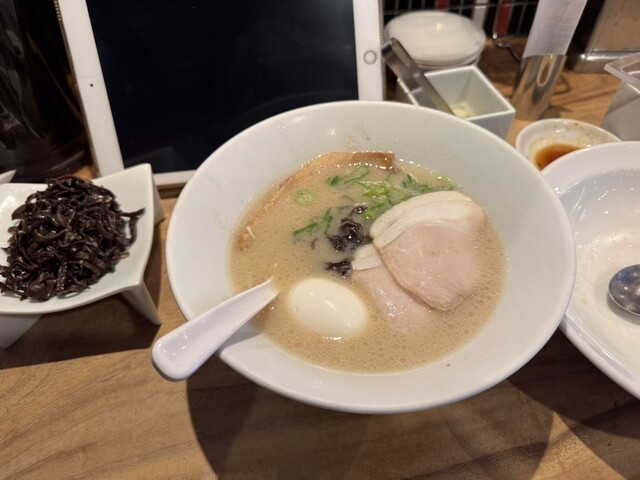 Hakata Ippudo Hiroshima Fukuromachi Ten photo 2