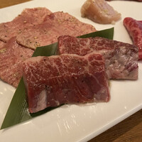 焼肉うしごろ 西麻布本店 - 
