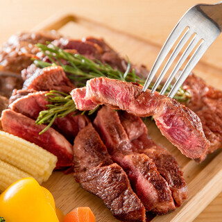 肉バルメニュー食べ放題もあり！宴会コースでお肉を堪能♪